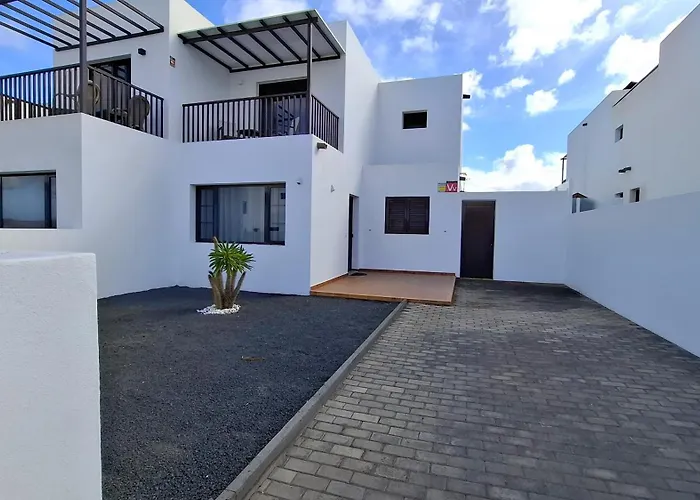 Tingafa Villa *